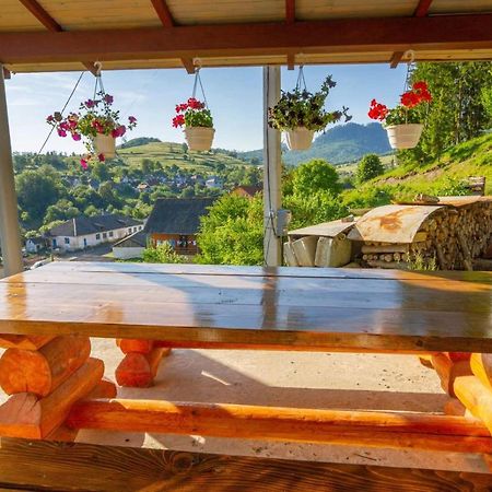 Садиба Під Лісом Volovăţ Exterior foto